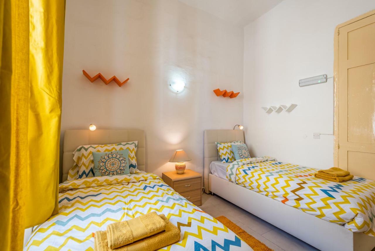 Hotel Traditional Maltese Townhouse Sliema Exterior foto