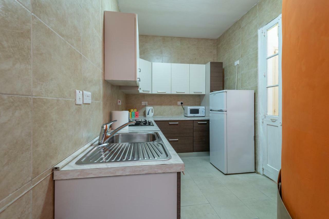 Hotel Traditional Maltese Townhouse Sliema Exterior foto